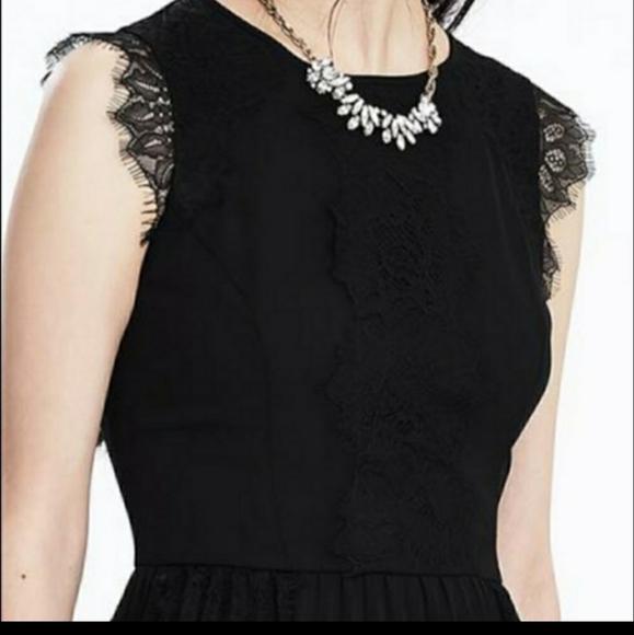 Banana Republic black dress with lace detailing - Picture 3 of 4